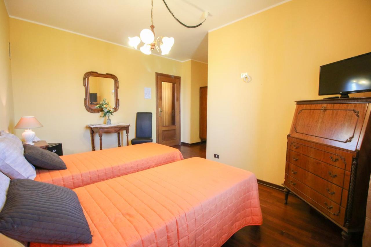 Spighe Paglia E Girasole Bed & Breakfast Candia Canavese Exterior photo